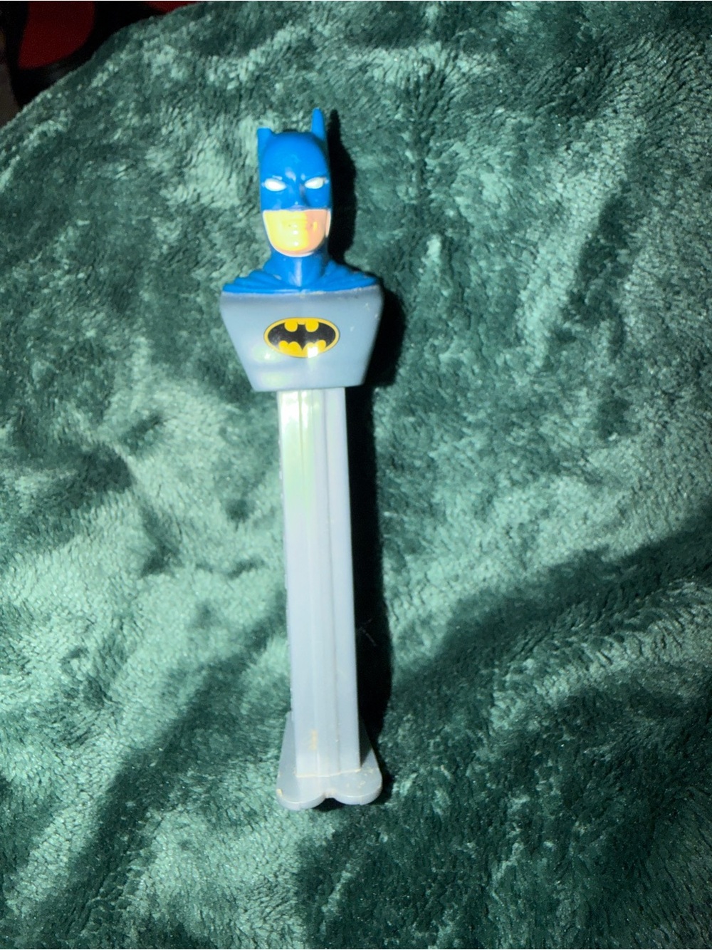 Batman Pez dispenser- broken ear but barely noticeable !